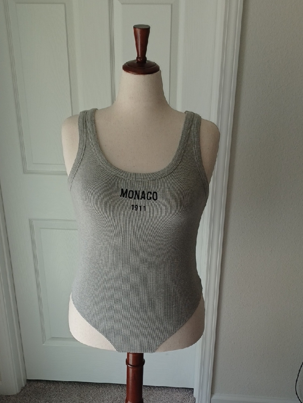 Forever 21 Ribbed Gray Scoop Neck XL Bodysuit